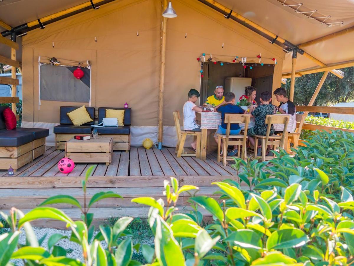רוביני Vacanceselect Premium Lodge Polari מראה חיצוני תמונה