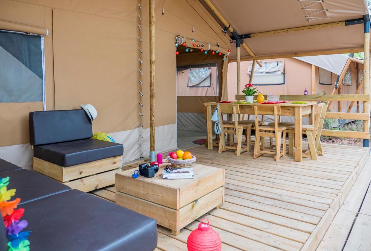 רוביני Vacanceselect Premium Lodge Polari מראה חיצוני תמונה